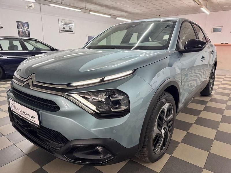 Blau Gebraucht 2024 Citroën C4 PureTech SUV | 17.500 € (Superpreis) - Bild 1/4