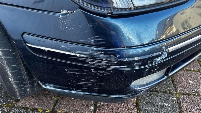 Gebraucht Mercedes SLK200 136 PS (100 kW) 1997 Blau Cabrio