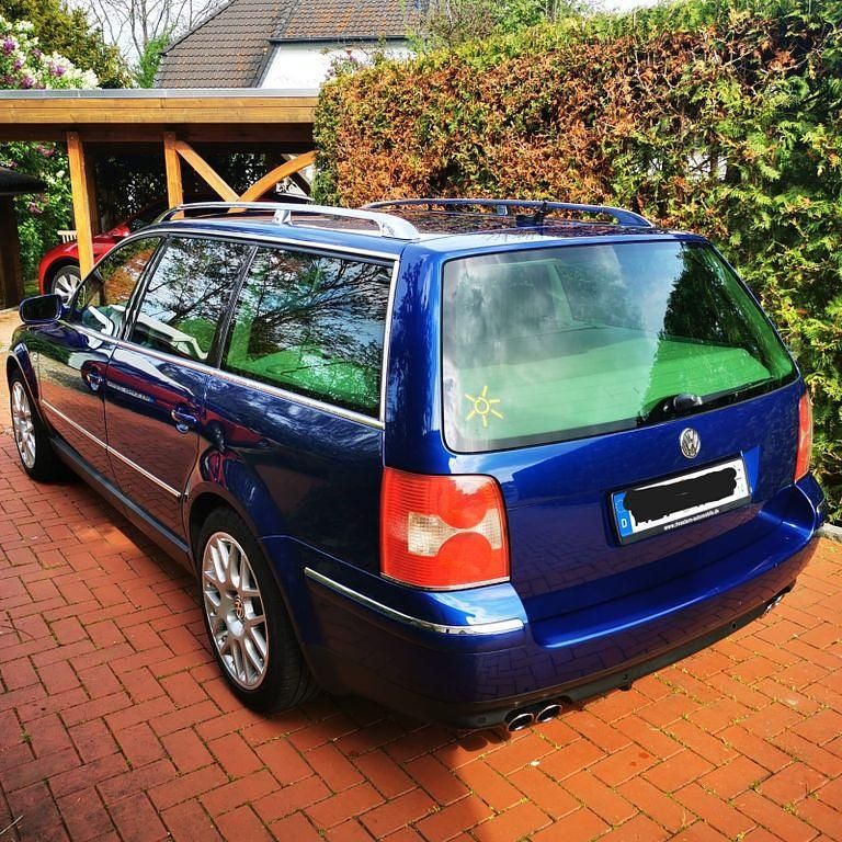Usata VW Passat 275 CV (202 kW) 2003 Blu Station wagon