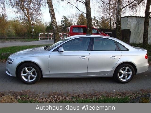 Gebraucht Audi A4 Ambiente 170 PS (125 kW) 2013 Silber Limousine