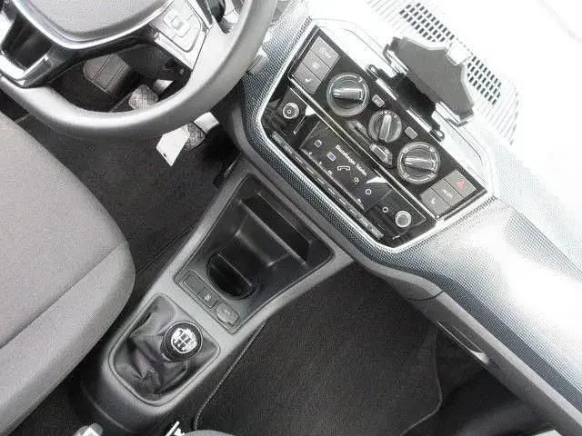 Second-hand VW up! 65 CP (47 kW) 2022 Alb Hatchback