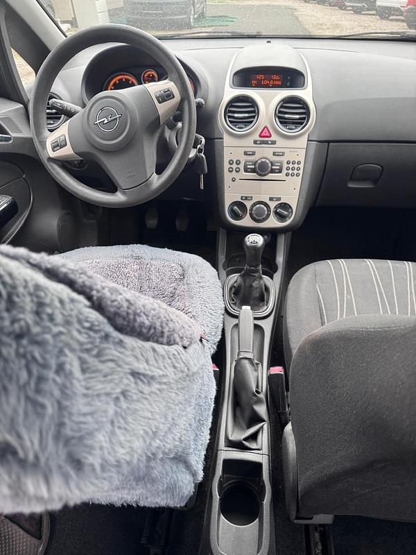 Gebraucht Opel Corsa 80 PS (58 kW) 2007 Schwarz Kleinwagen