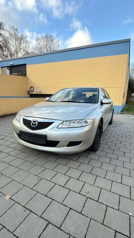 Beige Gebraucht 2002 Mazda 6 Exclusive Limousine | 1.400 € (Fairer Preis) - Bild 1/4