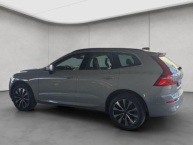 Gebraucht Volvo XC60 Core 250 PS (183 kW) 2024 Grau SUV