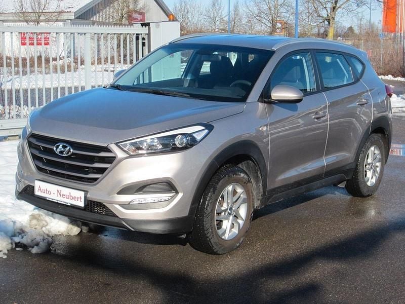 Gebraucht Hyundai Tucson Classic 132 PS (97 kW) 2018 Silber SUV