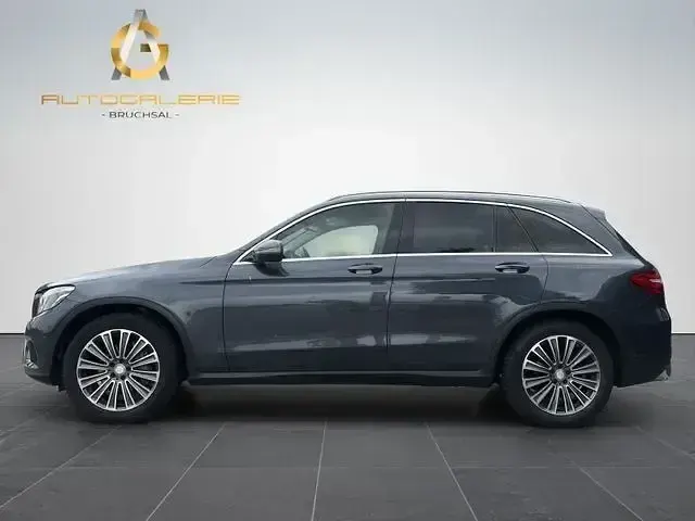 Gebraucht Mercedes GLC220 170 PS (125 kW) 2016 Grau SUV