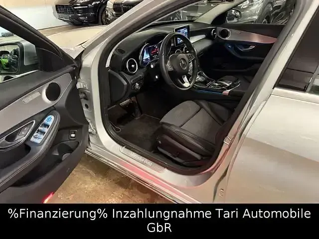 Gebraucht Mercedes C180 Avantgarde 156 PS (114 kW) 2018 Iriduiumsilber metallic Kombi