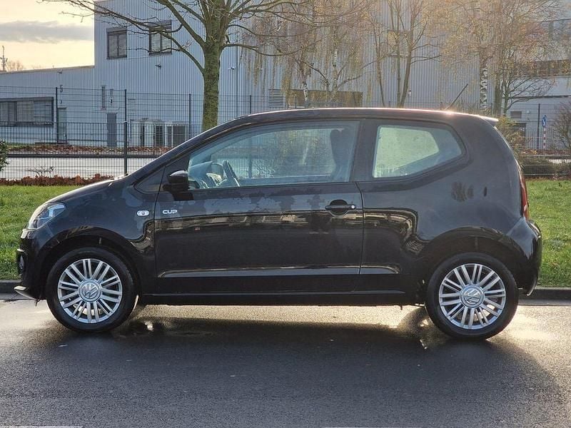 Second-hand VW up! Cup 60 CP (44 kW) 2014 Negru Hatchback