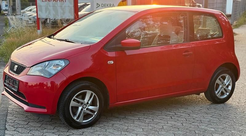 Rot Gebraucht 2015 Seat Mii Kleinwagen | 3.950 € (Fairer Preis) - Bild 1/4