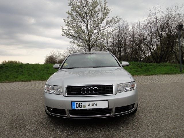 Gebraucht Audi A4 131 PS (96 kW) 2004 Silber metallic Kombi