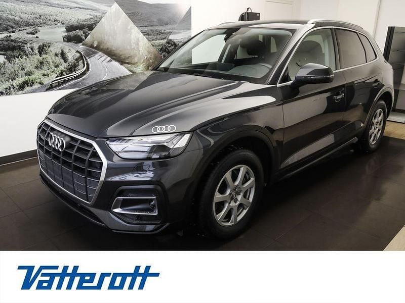 Manhattangrau (metallic) Gebraucht 2021 Audi Q5 SUV | 31.930 € (Fairer Preis) - Bild 1/4