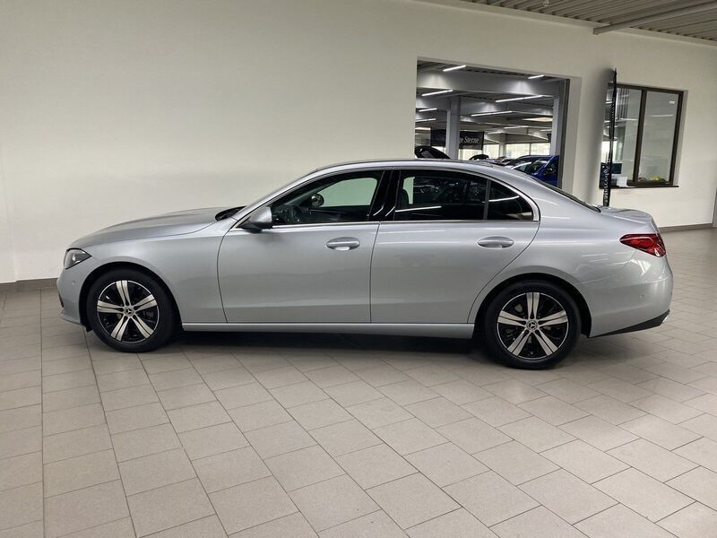 Gebraucht Mercedes C180 Avantgarde 170 PS (125 kW) 2024 Silber Limousine
