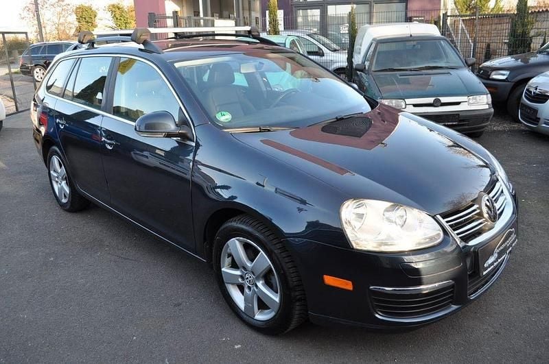 Gebraucht VW Jetta 170 PS (125 kW) 2009 Blau Limousine