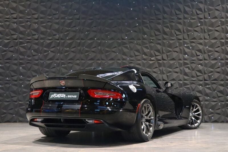 Second-hand Dodge Viper 649 CP (477 kW) 2014 Negru Coupe