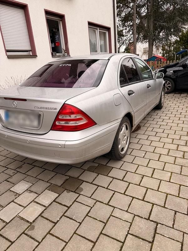 Gebraucht Mercedes C180 2004 Silber Limousine