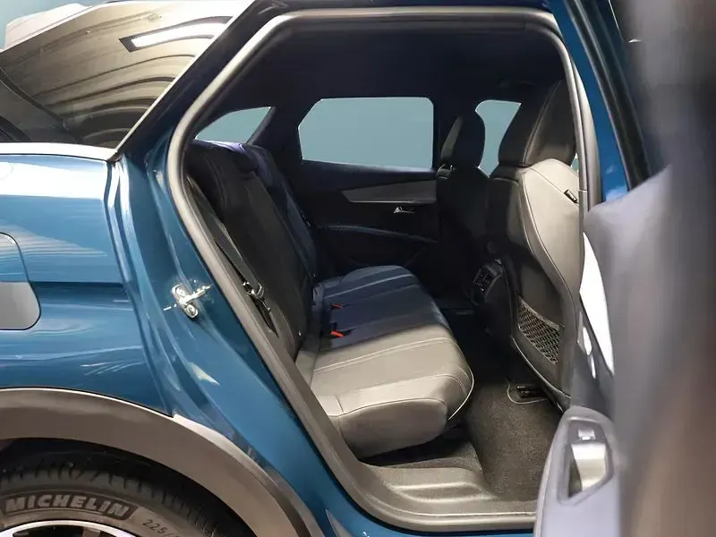 Gebraucht Peugeot 3008 136 PS (100 kW) 2024 Blau SUV