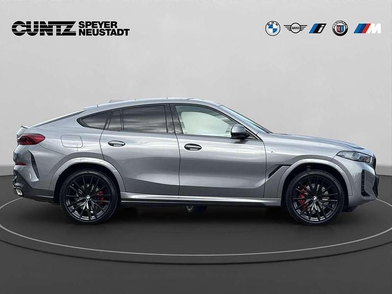 Gebraucht BMW X6 M Sport 286 PS (210 kW) 2025 Skyscraper grau SUV