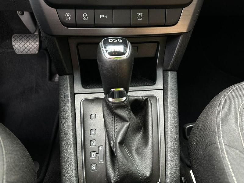 Gebraucht Skoda Yeti Drive 150 PS (110 kW) 2017 Silber SUV