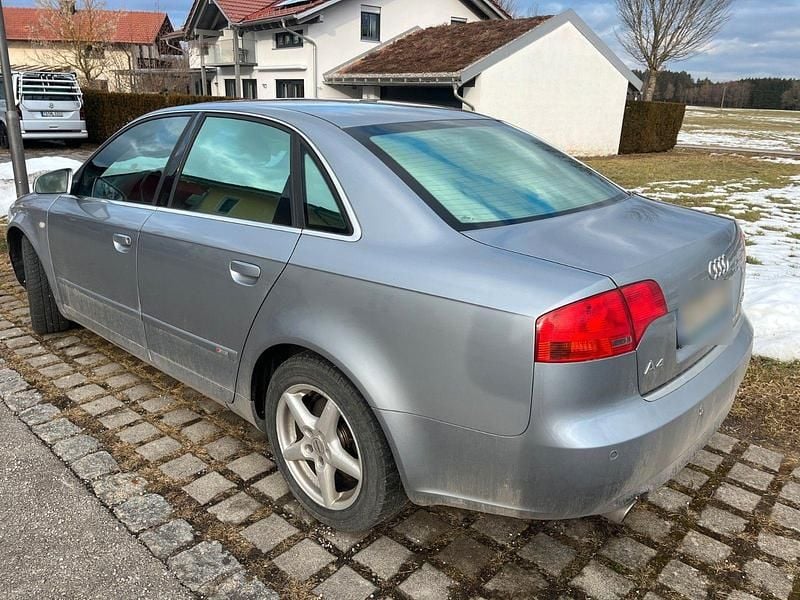 Gebraucht Audi A4 Sport 200 PS (147 kW) 2006 Grau Limousine
