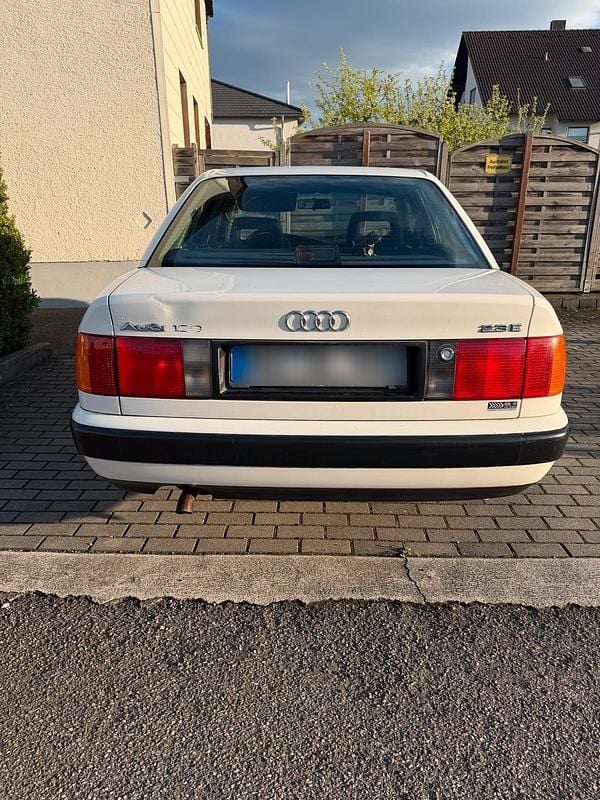 Second-hand Audi 100 133 CP (97 kW) 1991 Berlinǎ