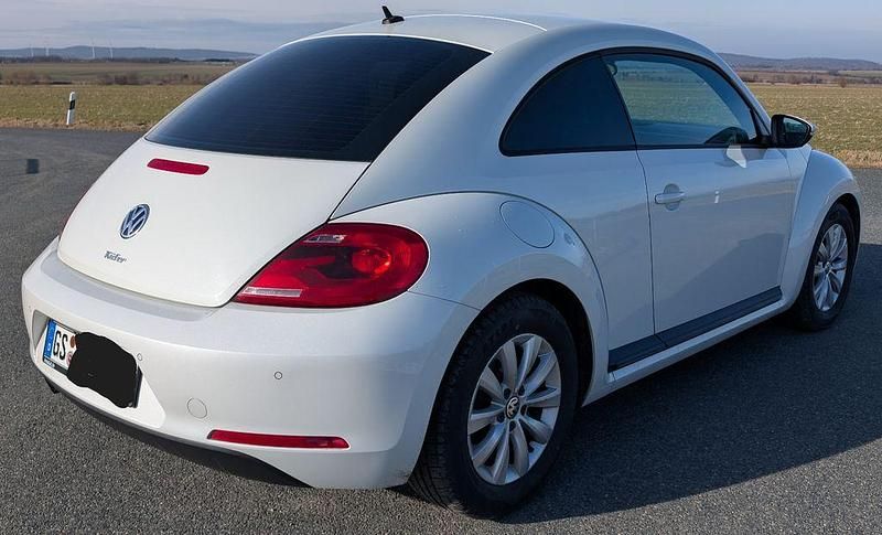 Gebraucht VW Beetle 105 PS (77 kW) 2012 Weiß Kleinwagen