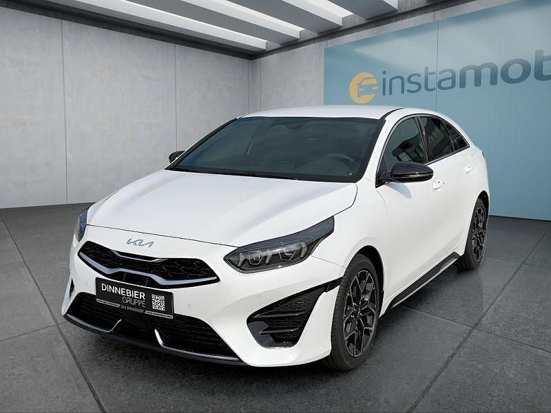 Neu Kia ProCeed GT-Line 140 PS (102 kW) 2025 Weiß Kleinwagen