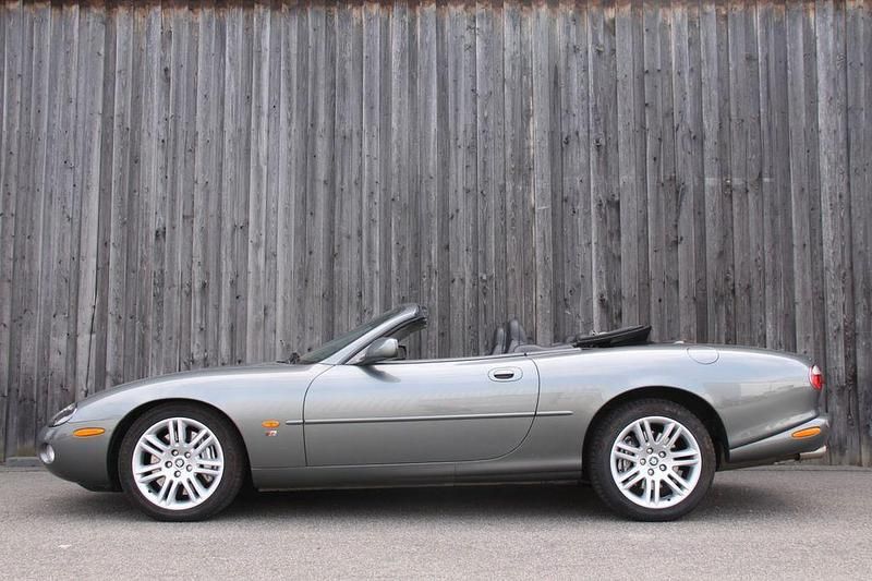 Gebraucht Jaguar XKR S 396 PS (291 kW) 2003 Grau Cabrio