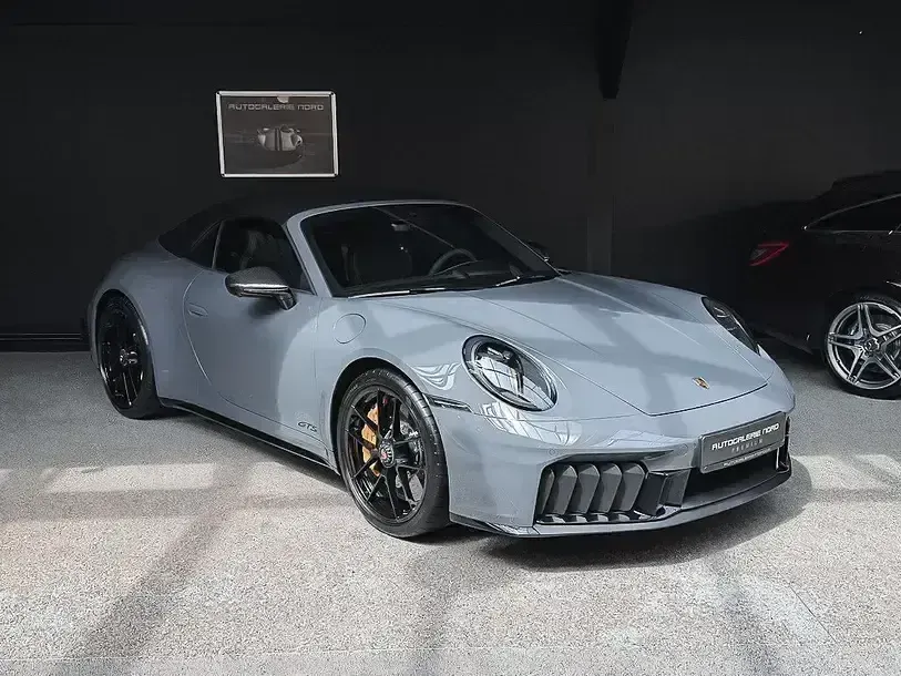 Gebraucht Porsche 911 Carrera GTS 541 PS (397 kW) 2025 Grau Cabrio