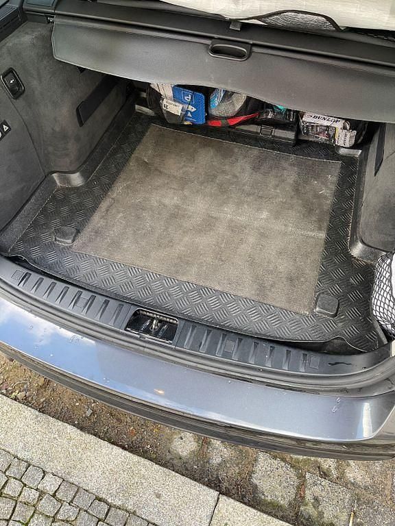 Gebraucht BMW 320 150 PS (110 kW) 2006 Grau Kombi