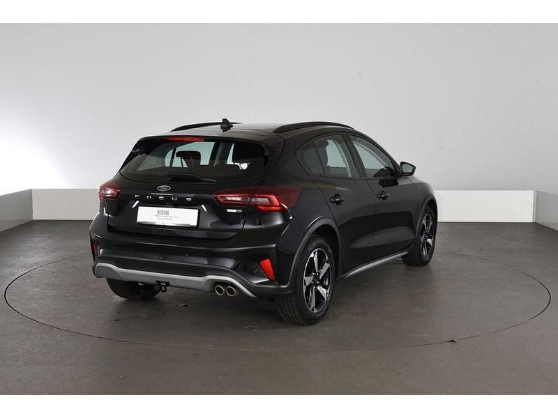 Gebraucht Ford Focus 125 PS (91 kW) 2024 Schwarz Limousine