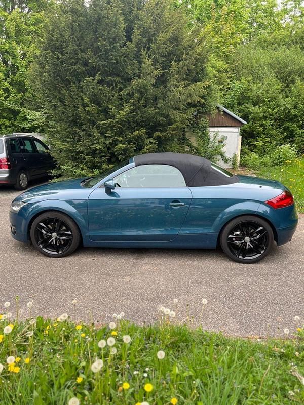 Blau Gebraucht 2009 Audi TT Roadster Sport Cabrio | 9.850 € (Fairer Preis) - Bild 1/4