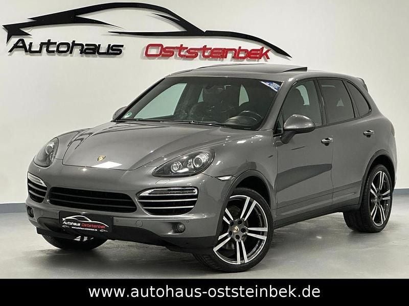 Grau Gebraucht 2013 Porsche Cayenne Sport SUV | 27.490 € (Fairer Preis) - Bild 1/4