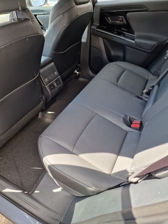Gebraucht Subaru Solterra Platinum 160 kW (218 PS) 2023 Grau SUV