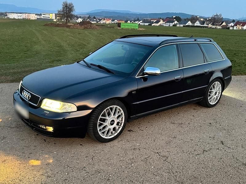 Gebraucht Audi A4 200 PS (147 kW) 2000 Blau Kombi