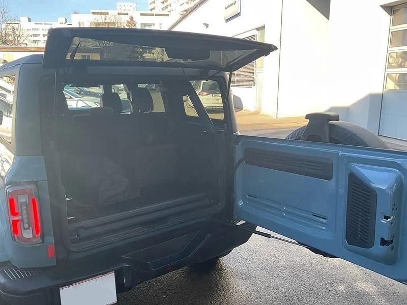 Gebraucht Ford Bronco Outer Banks 334 PS (245 kW) 2024 Blau SUV