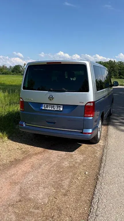 Gebraucht VW Multivan Generation Six 150 PS (110 kW) 2016 Andere farben Van / Kleinbus