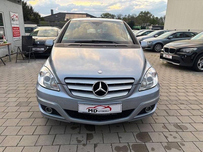 Używany Mercedes B170 116 KM (85 kW) 2008 Niebieski Minivan