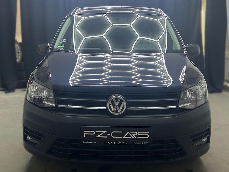 Gebraucht VW Caddy 102 PS (75 kW) 2016 Blau Van / Kleinbus