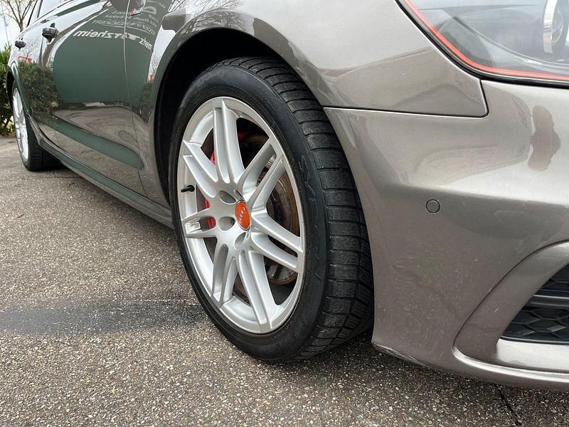 Gebraucht Audi A6 Sport 310 PS (228 kW) 2014 Grau Kombi