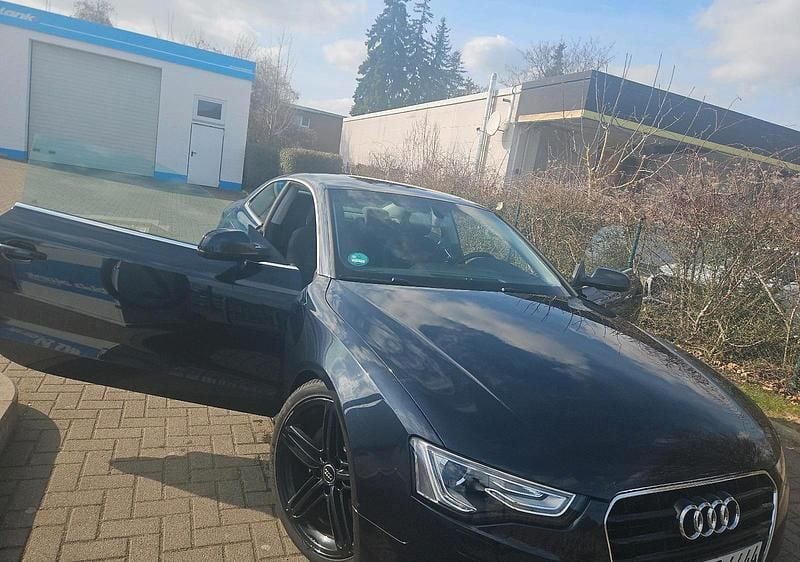 Gebraucht Audi A5 204 PS (150 kW) 2012 Blau Coupé