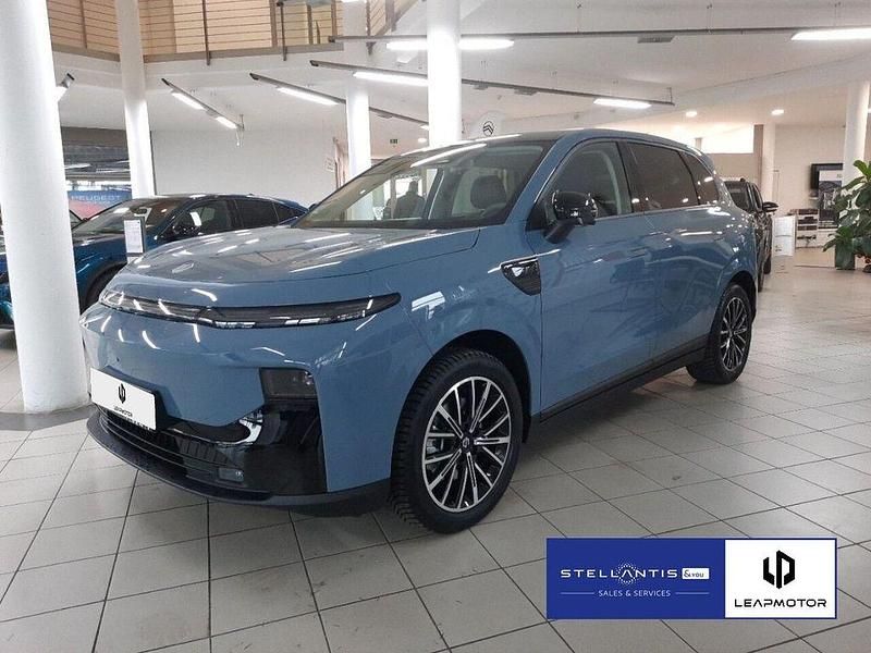 Blau Gebraucht 2025 Leapmotor B10 SUV | 32.980 € (Fairer Preis) - Bild 1/4