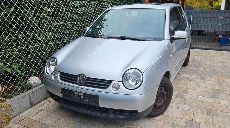 Grau Gebraucht 2003 VW Lupo Kleinwagen | 2.300 € (Fairer Preis) - Bild 1/4