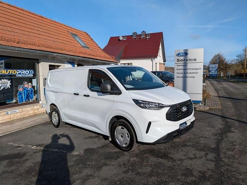 Gebraucht Ford Transit Custom Trend 136 PS (100 kW) 2024 Weiß Van / Kleinbus