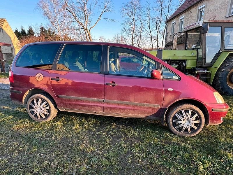 Gebraucht Ford Galaxy 115 PS (84 kW) 2005 Rot Van / Kleinbus