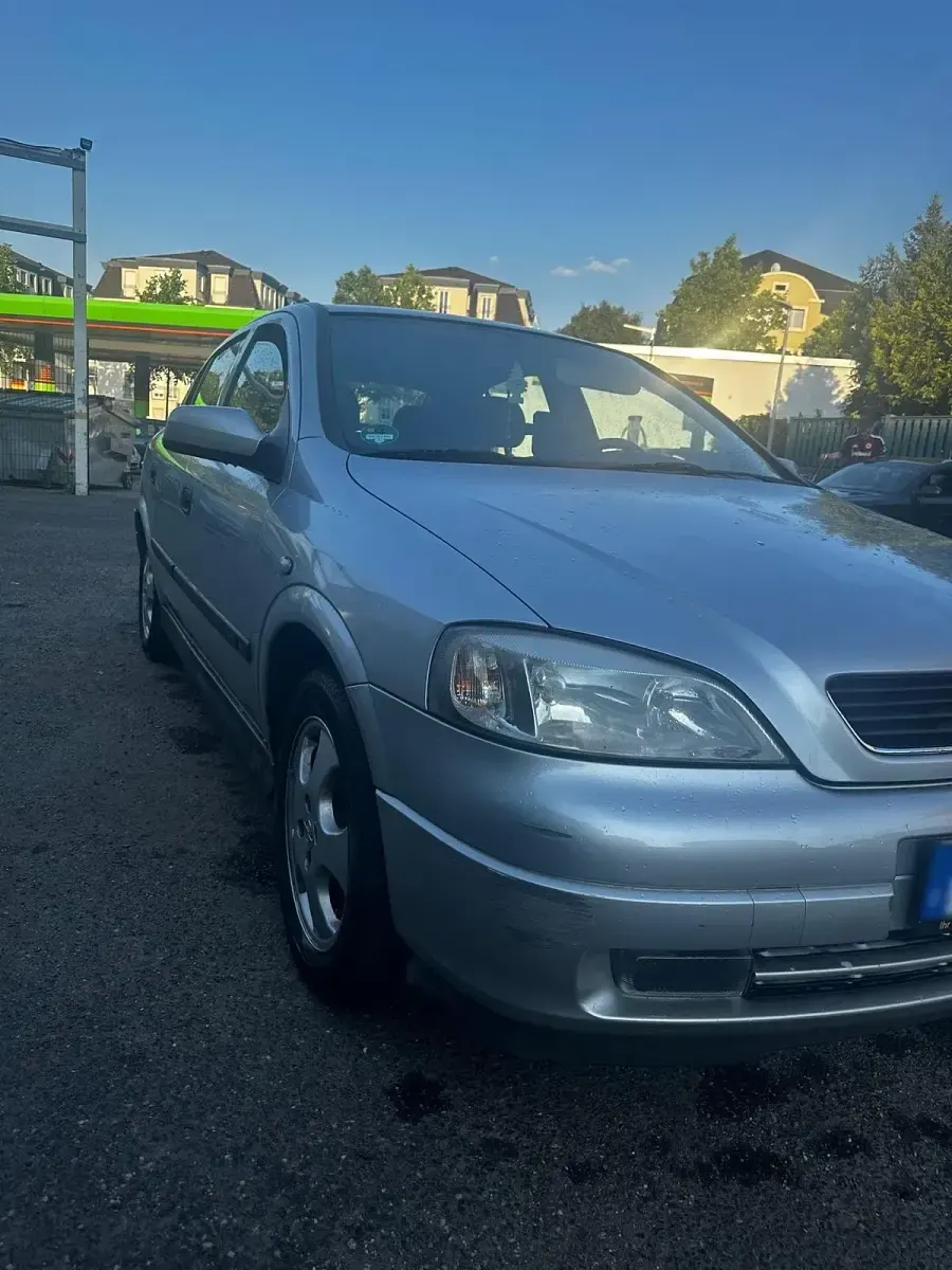 Gebraucht Opel Astra 106 PS (77 kW) 1999 Grau Kleinwagen