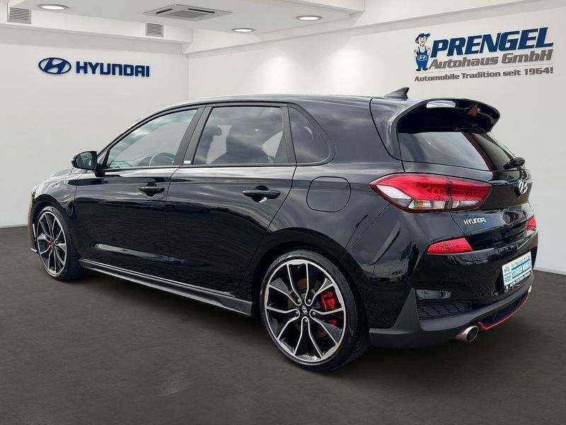 Gebraucht Hyundai i30 275 PS (202 kW) 2020 Schwarz Limousine