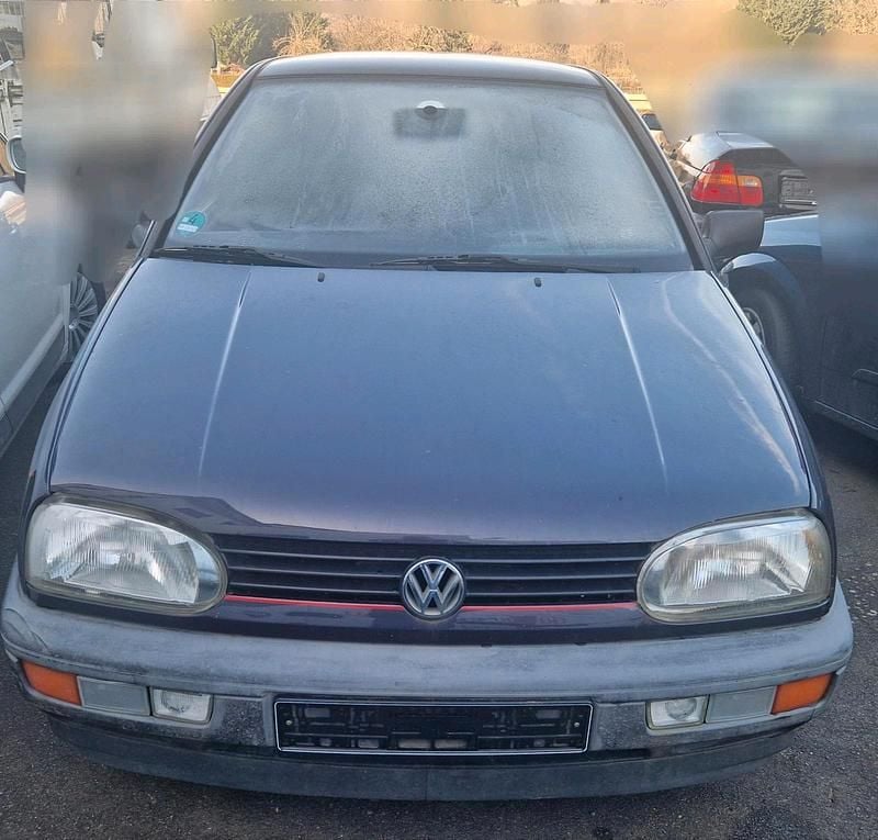 Blau Gebraucht 1994 VW Golf III Kleinwagen | 650 € - Bild 1/4