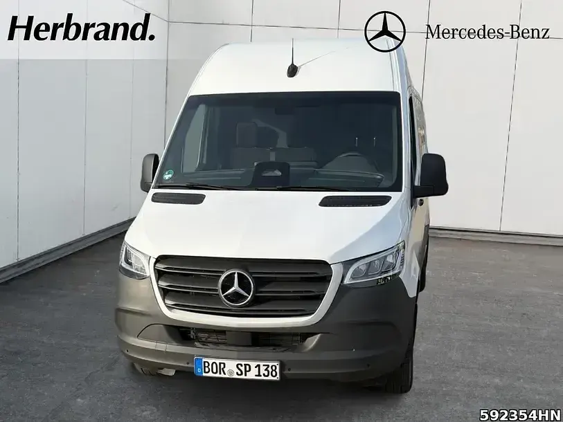 Używany Mercedes Sprinter 190 KM (139 kW) 2025 Biały Van