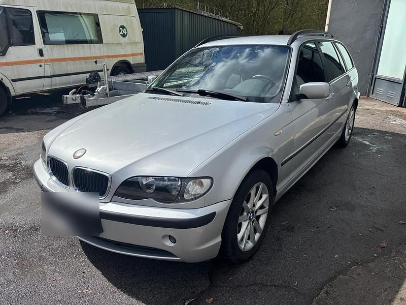 Gebraucht BMW 316 116 PS (85 kW) 2004 Silber Kombi