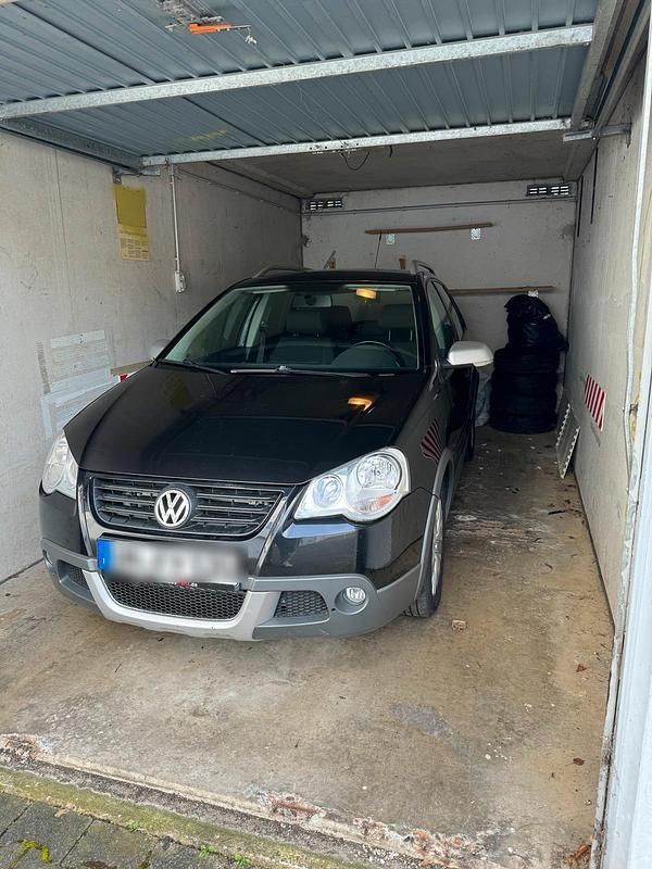 Schwarz Gebraucht 2009 VW Polo Cross Kleinwagen | 2.000 € (Superpreis) - Bild 1/4